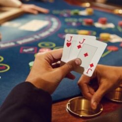 5 Quy Tắc Chơi Poker Mà Bạn Buộc Phải Nắm Giữ